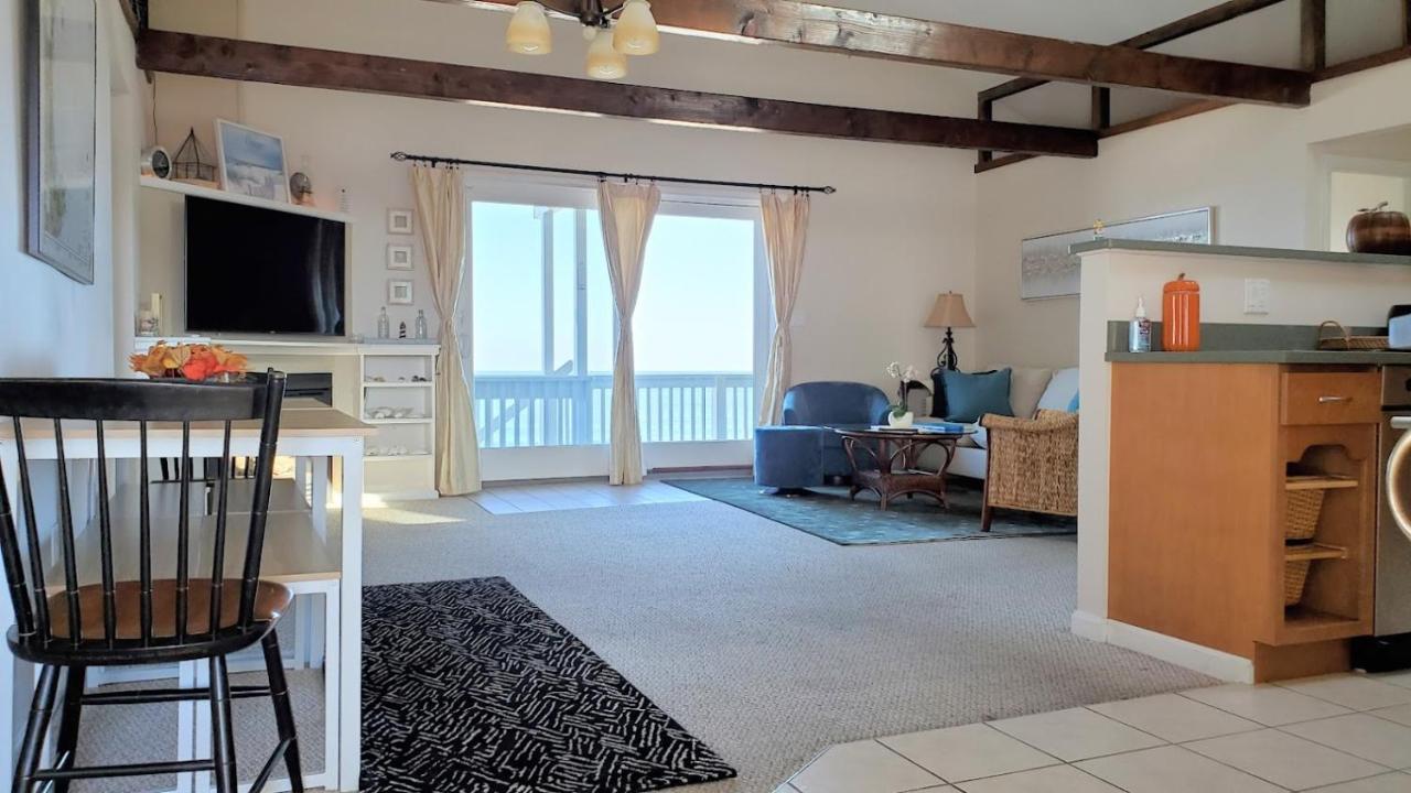 Oceanfront Penthouse With Family & Friends Villa Salisbury Exterior photo