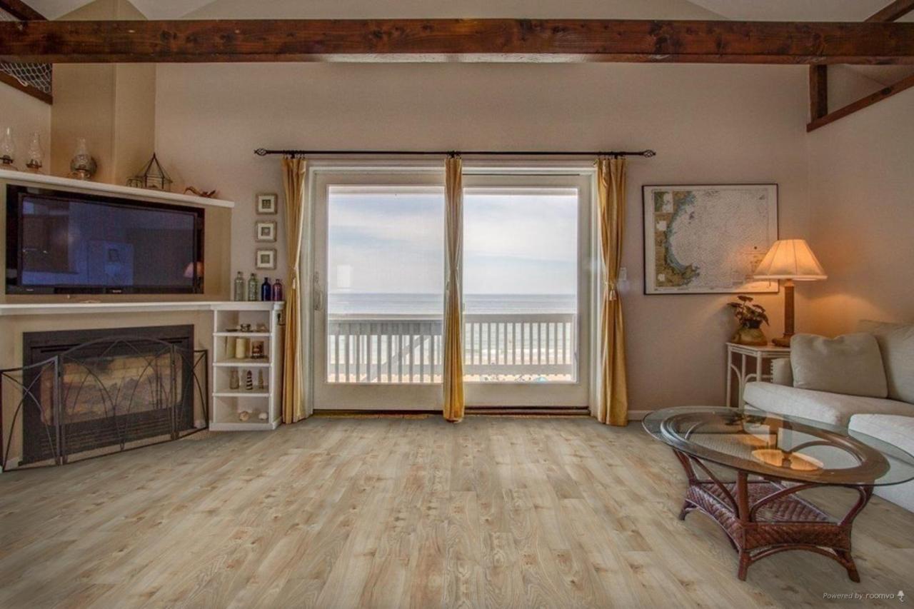 Oceanfront Penthouse With Family & Friends Villa Salisbury Exterior photo