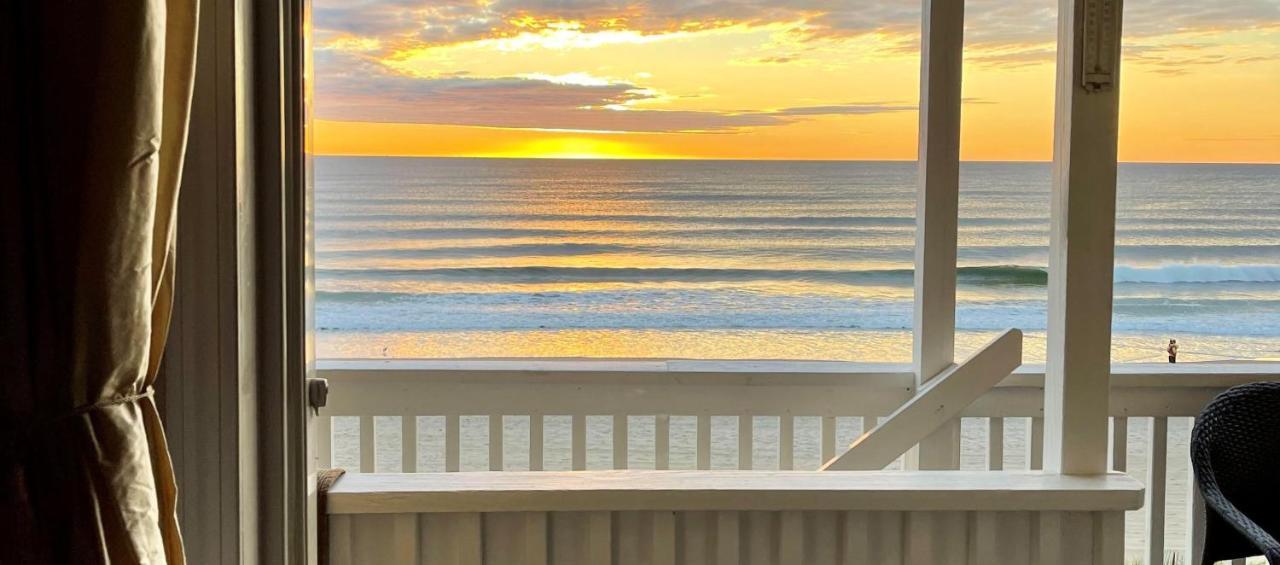 Oceanfront Penthouse With Family & Friends Villa Salisbury Exterior photo