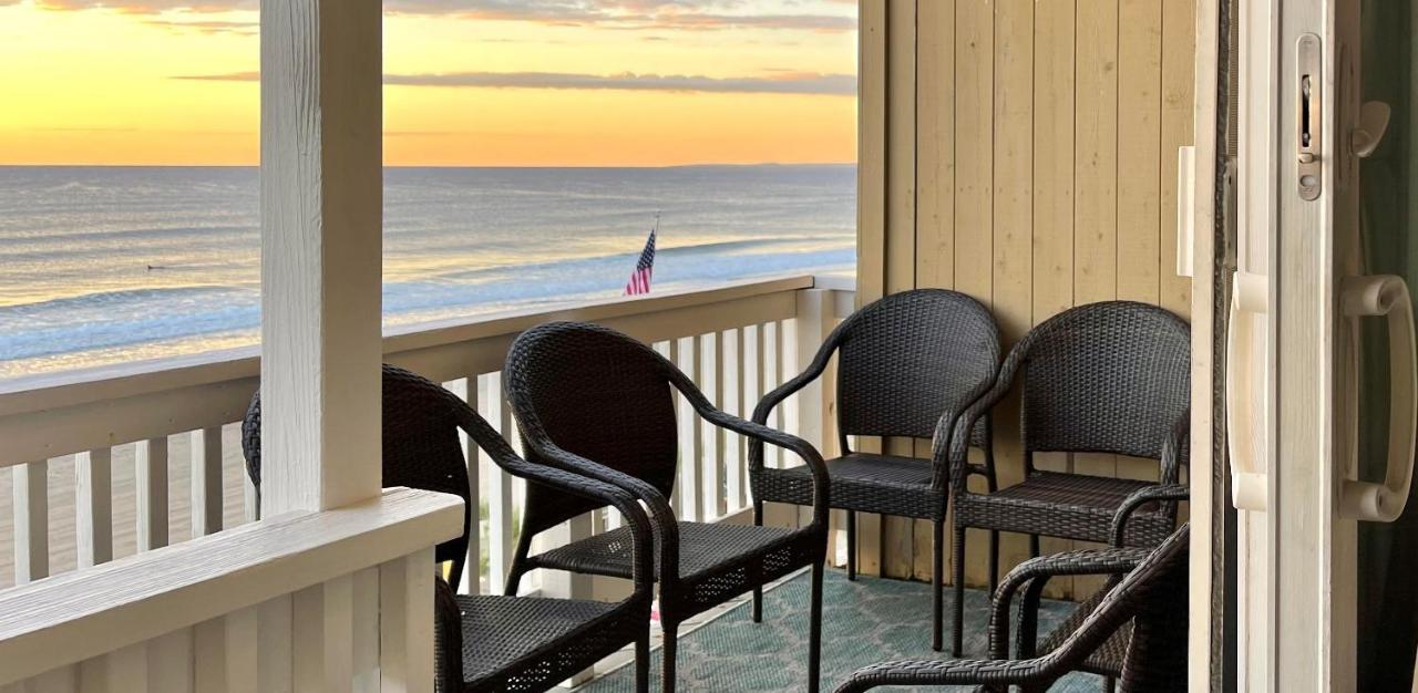 Oceanfront Penthouse With Family & Friends Villa Salisbury Exterior photo
