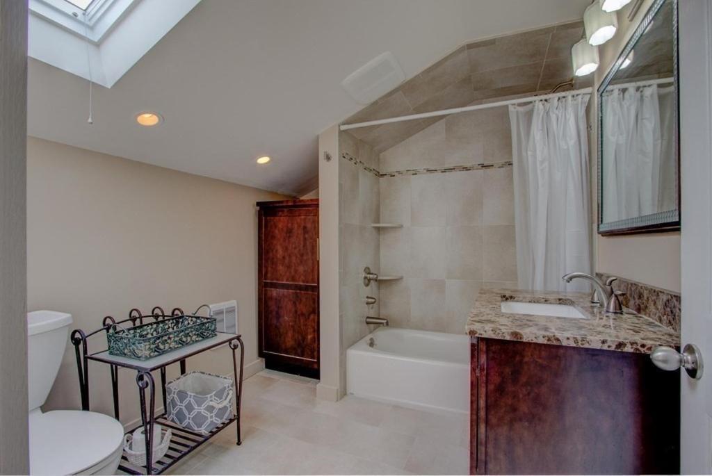 Oceanfront Penthouse With Family & Friends Villa Salisbury Exterior photo